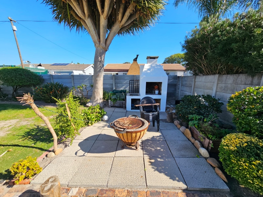 3 Bedroom Property for Sale in Ferndale Western Cape